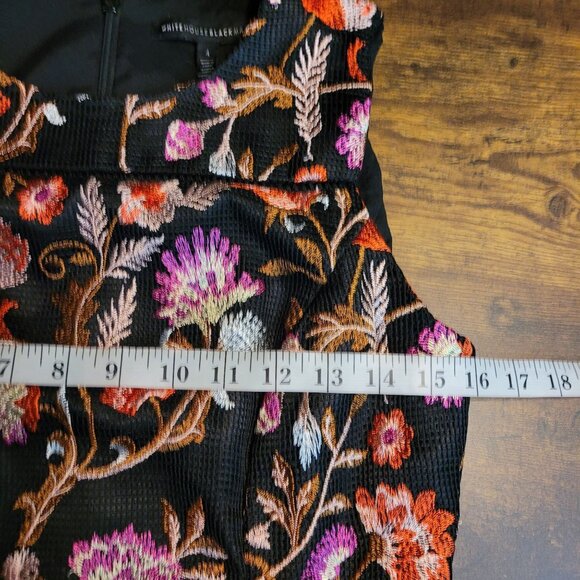 WHBM Floral Embroidered Sheath Dress Size 4 Sleeveless Black Multi Romantic - Picture 6 of 8
